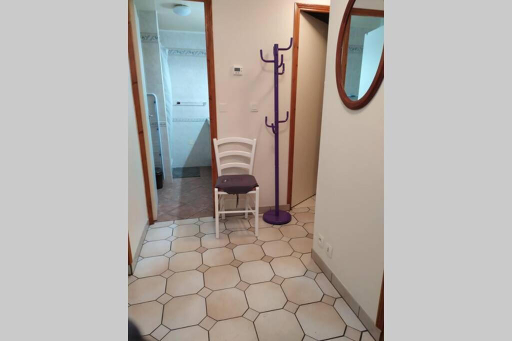 شقة Chez Fabienne T3 Le Breuil-sur-Couze المظهر الخارجي الصورة