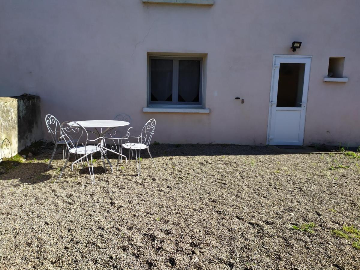 شقة Chez Fabienne T3 Le Breuil-sur-Couze المظهر الخارجي الصورة
